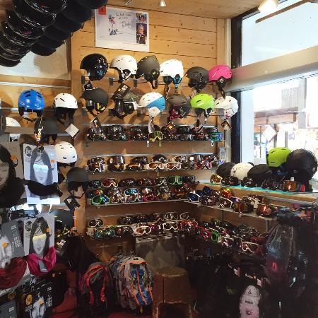 Caron Ski Shop