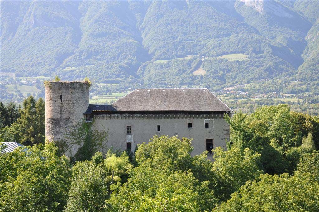 château de Sainte-Hélène-sur-Isère